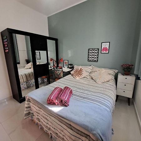Quarto Privativo No Melhor De Botafogo Com Anfitria - Home With Host Rio de Janeiro Exterior photo